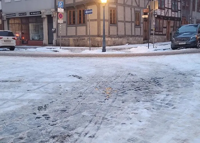 -direkt--kaisereinsde - Traditionelles Lehmbauhaus Parken Gratis 奎德林堡