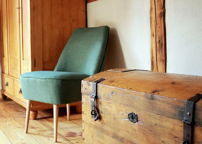 -direkt--kaisereinsde - Traditionelles Lehmbauhaus Parken Gratis